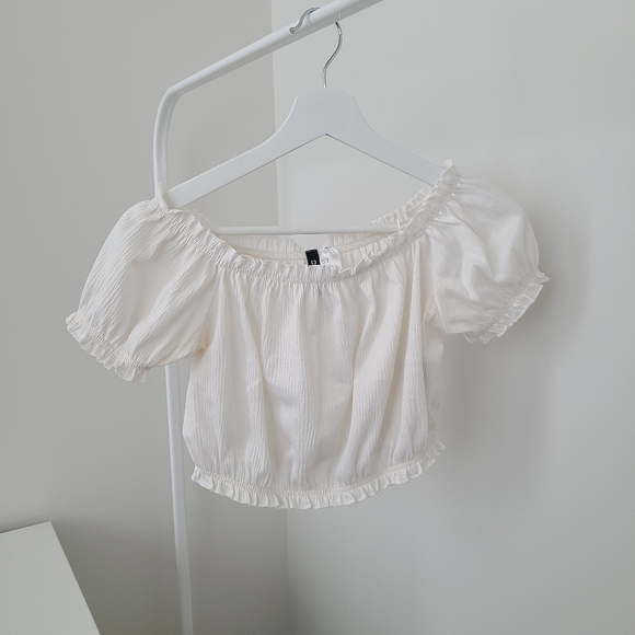 H&M Crop Top - Picture 2 of 3